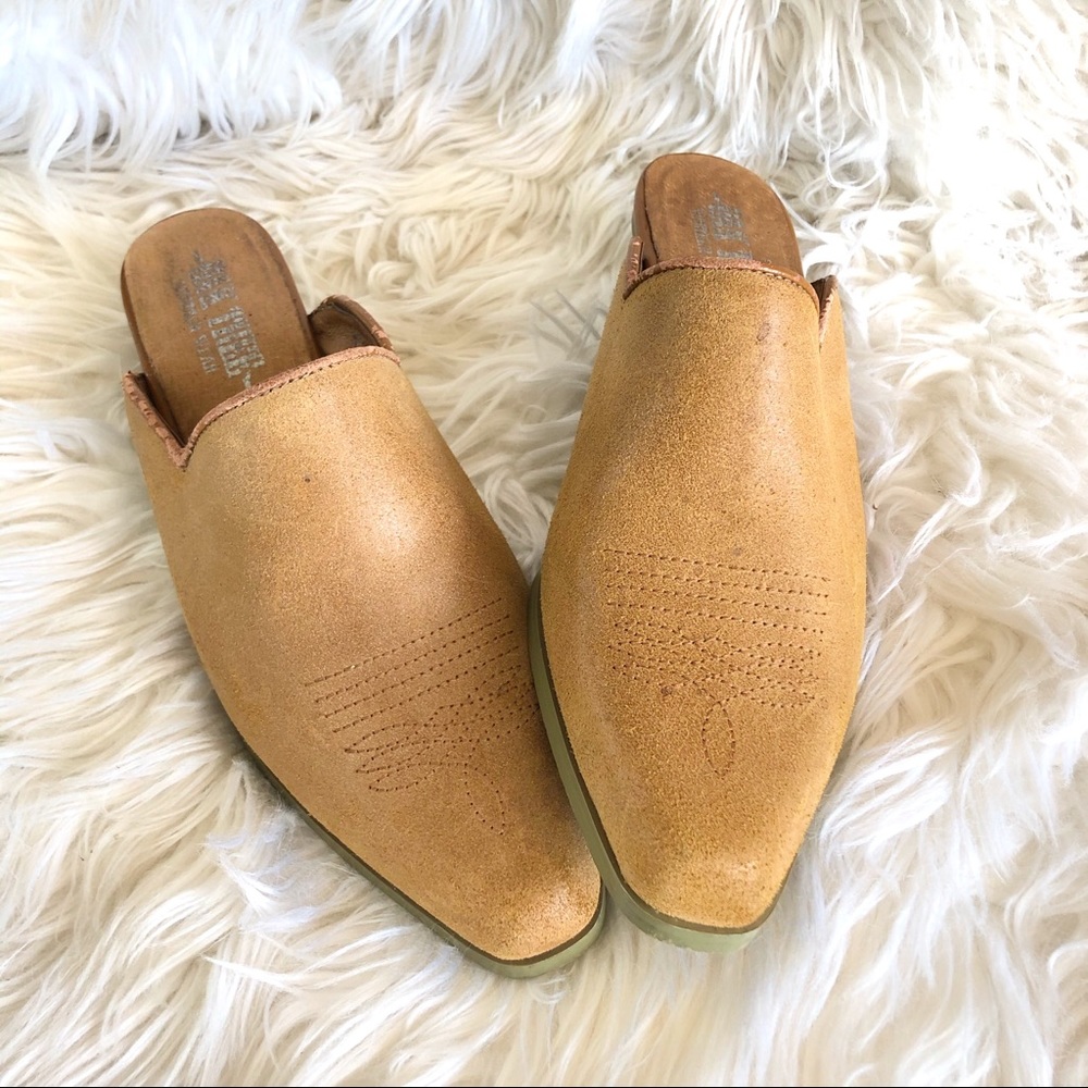 { OAK TREE } Vintage Tan Leather Mule Western Booties